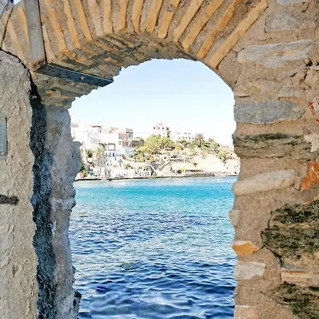 Waterfront Historic Homm In Ermoupolis Syros Casa vacanze