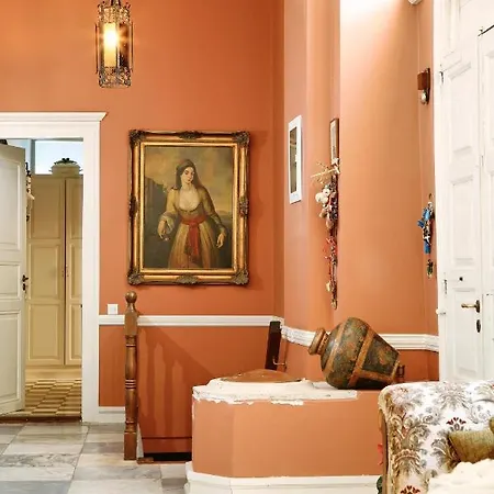 Waterfront Historic Homm In Ermoupolis Syros * Ermoupoli