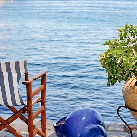 Waterfront Historic Homm In Ermoupolis Syros Feriehus *