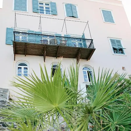 Waterfront Historic Homm In Ermoupolis Syros * Ermoupoli